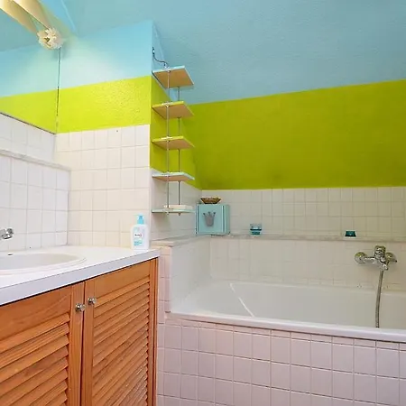 Cosy Studio Apartment *